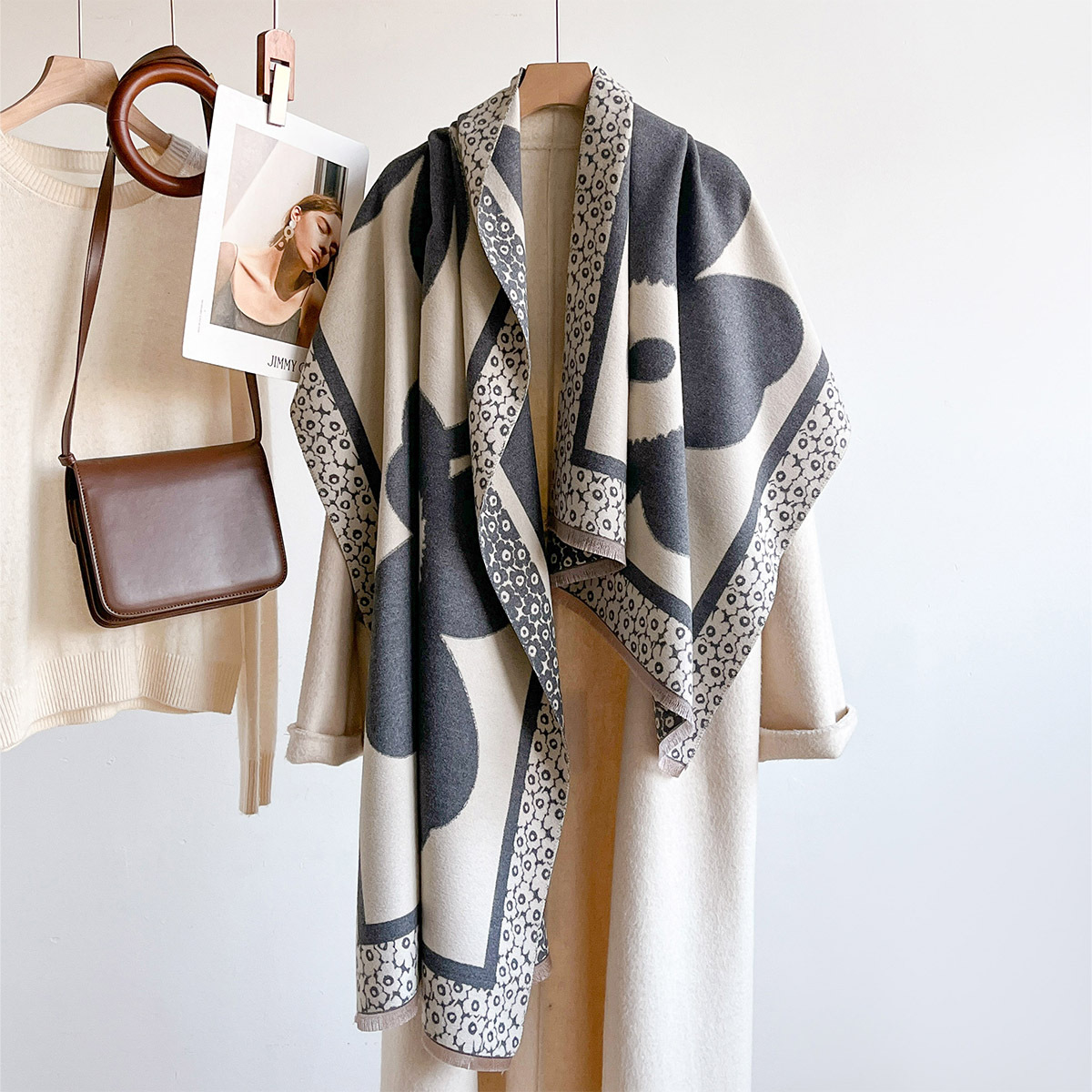 Szal damski, duży wzór kwiatow – Cashmere Scarf recenzja i cena