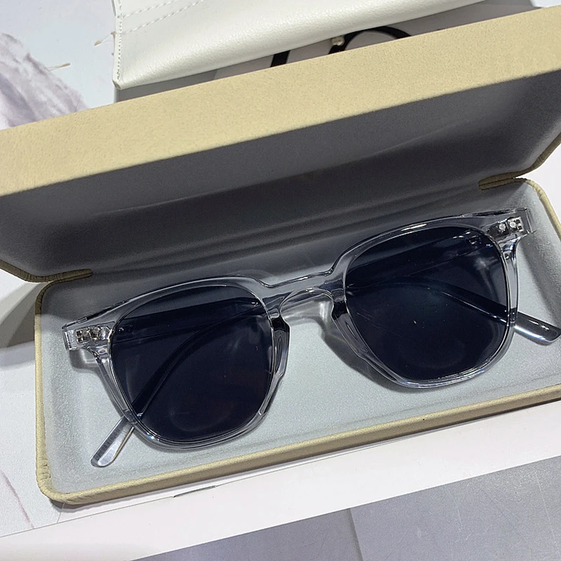 Klasyczne, kwadratowe, szare o – Designer Sunglasses recenzja i cena